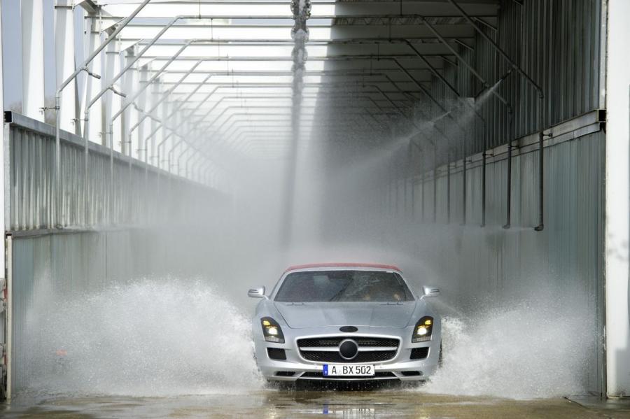  Mercedes-Benz SLS AMG Roadster 2012 года  (фото 198 из 198)